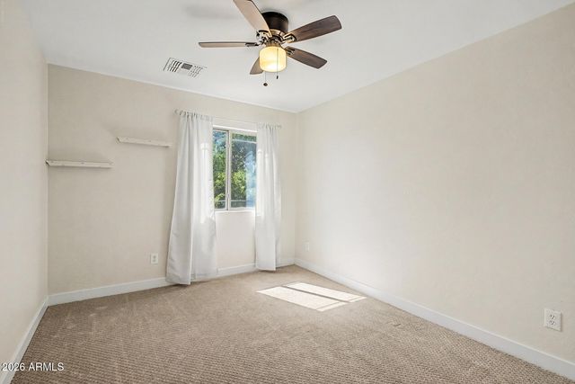 33370 N ROADRUNNER Lane, San Tan Valley, AZ 85144