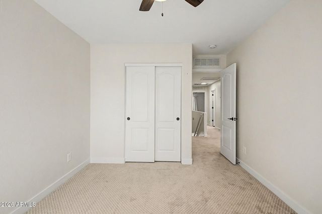 33370 N ROADRUNNER Lane, San Tan Valley, AZ 85144