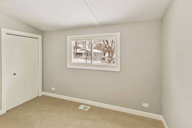 6305 Robert Road, Cary, IL 60013