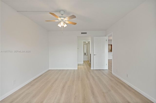 1036 Us Highway 1 116 116, North Palm Beach, FL 33408