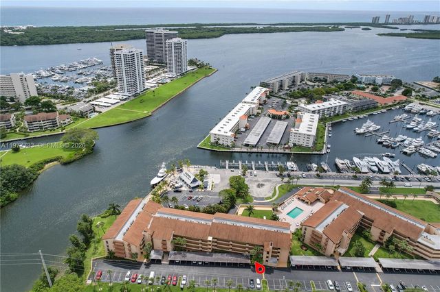 1036 Us Highway 1 116 116, North Palm Beach, FL 33408