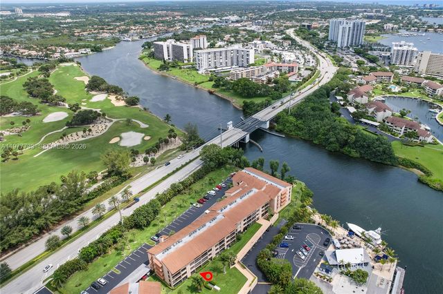 1036 Us Highway 1 116 116, North Palm Beach, FL 33408
