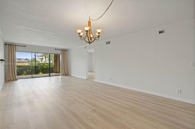 1036 Us Highway 1 116 116, North Palm Beach, FL 33408