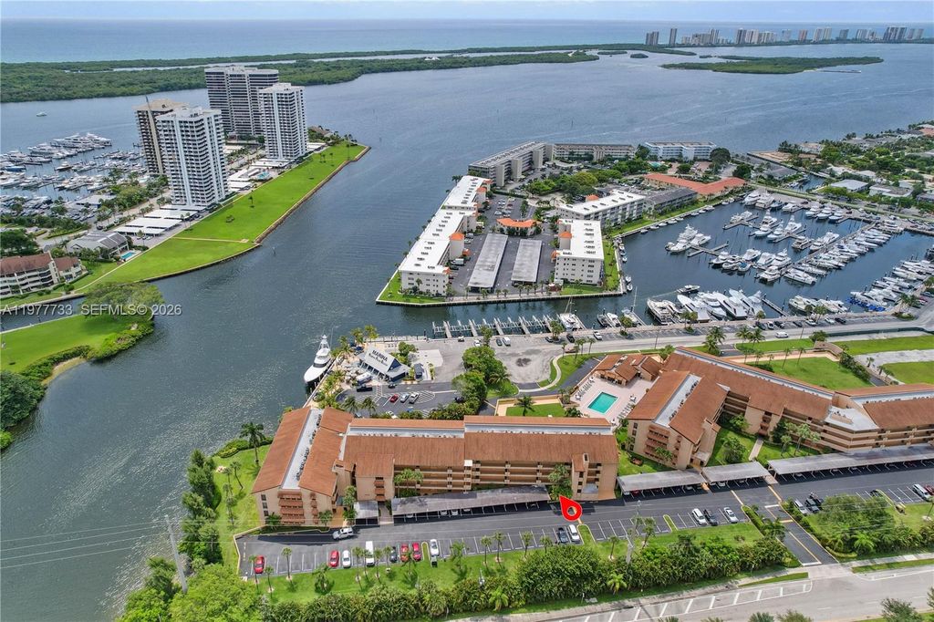 1036 Us Highway 1 116 116, North Palm Beach, FL 33408