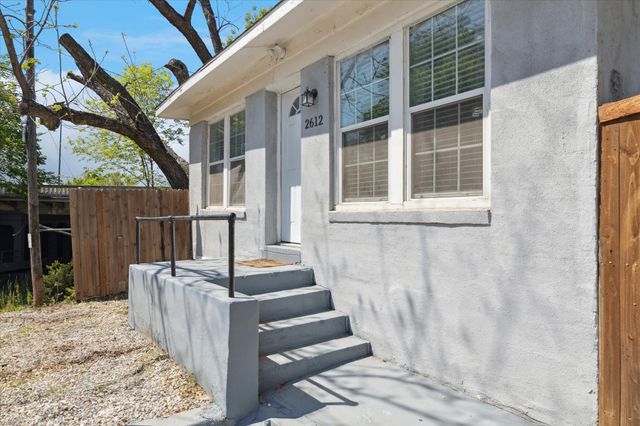 2612 Harwood Street, Fort Worth, TX 76103