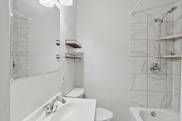 2612 Harwood Street, Fort Worth, TX 76103