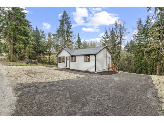 231 HOLCOMB SPUR Rd, Kelso, WA 98626