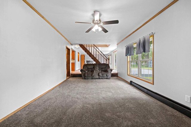 1248 APRIL LANE, Green Bay, WI 54304