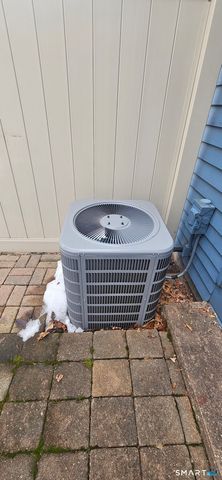 555 Hilliard Street APT A, Manchester, CT 06042