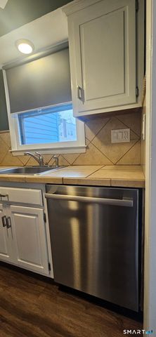 555 Hilliard Street APT A, Manchester, CT 06042