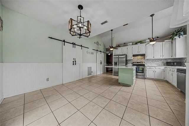 321 Acorn Road SE, Rome, GA 30161