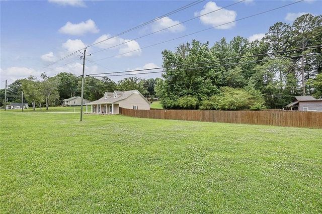 321 Acorn Road SE, Rome, GA 30161