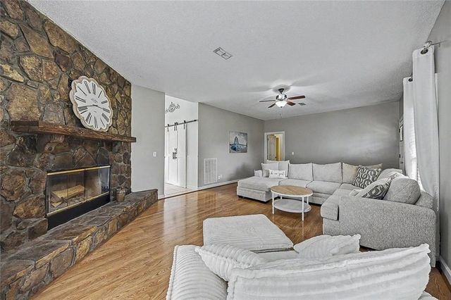 321 Acorn Road SE, Rome, GA 30161