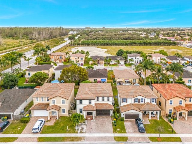 4190 NE 20th St, Homestead, FL 33033