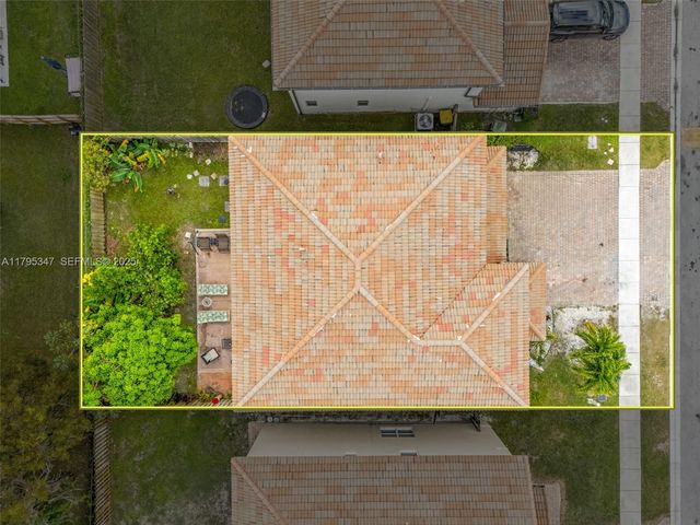 4190 NE 20th St, Homestead, FL 33033