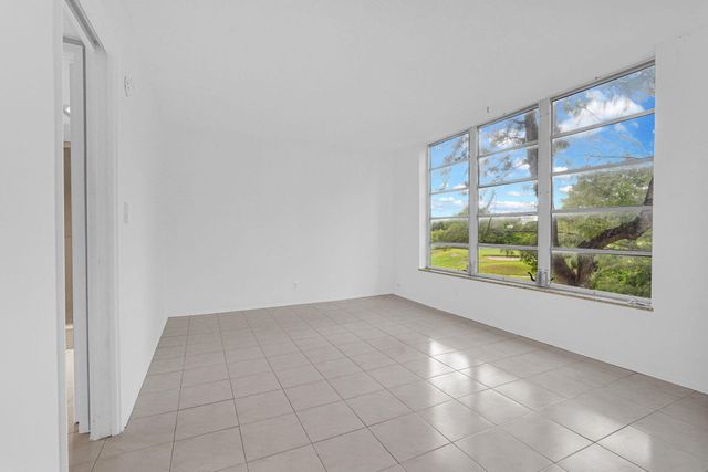 3051 S Palm Aire Drive Unit 308, Pompano Beach, FL 33069