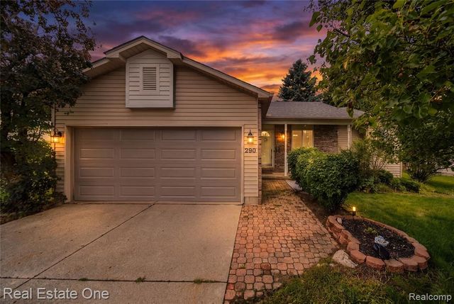 290 Hyatt Lane, Linden, MI 48451