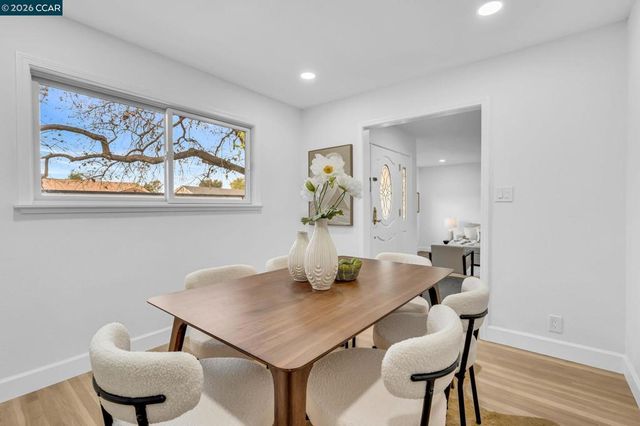 1548 1548 Dianda Dr, Concord, CA 94521