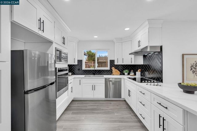 1548 1548 Dianda Dr, Concord, CA 94521