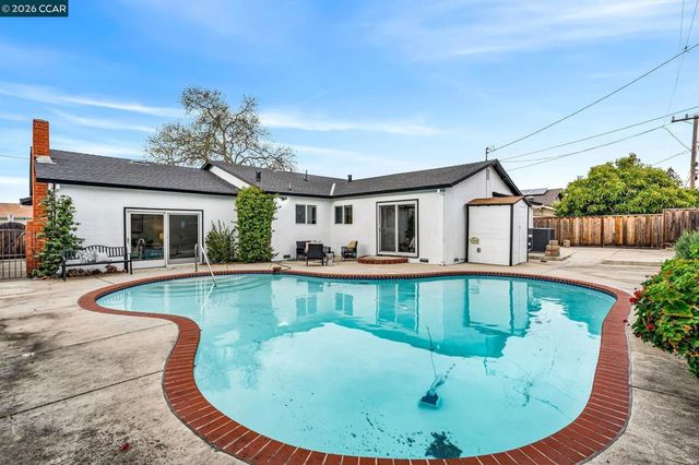 1548 1548 Dianda Dr, Concord, CA 94521