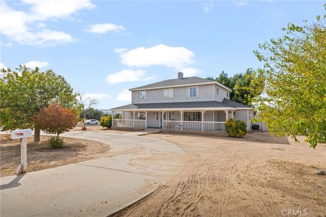 14610 Apple Valley, Apple Valley, CA 92307