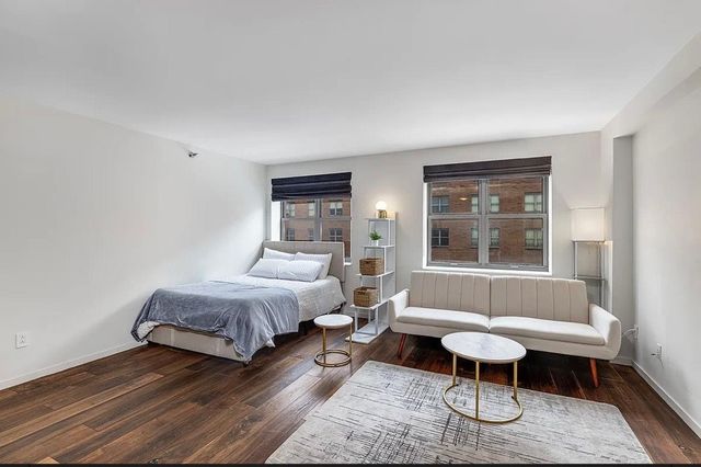 516 W 47th Street N-4D, New York City, NY 10036