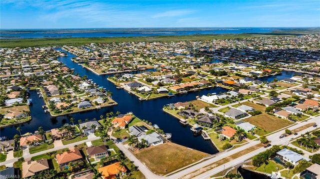 2503 SW 41st ST, Cape Coral, FL 33914