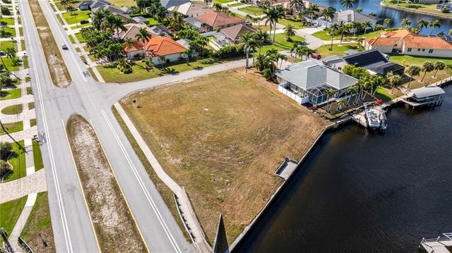 2503 SW 41st ST, Cape Coral, FL 33914
