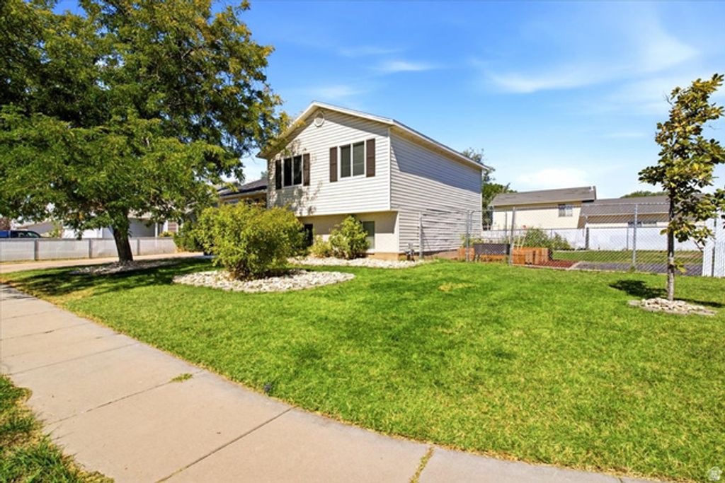 4116 W 4900 S, Roy, UT 84067 — exterior