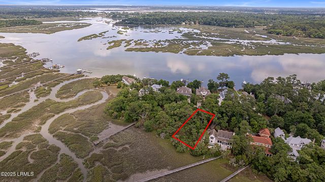 48 Anchorage Way, Beaufort, SC 29902