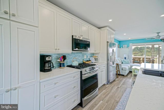 1803 S BAY SHORE DR, Milton, DE 19968