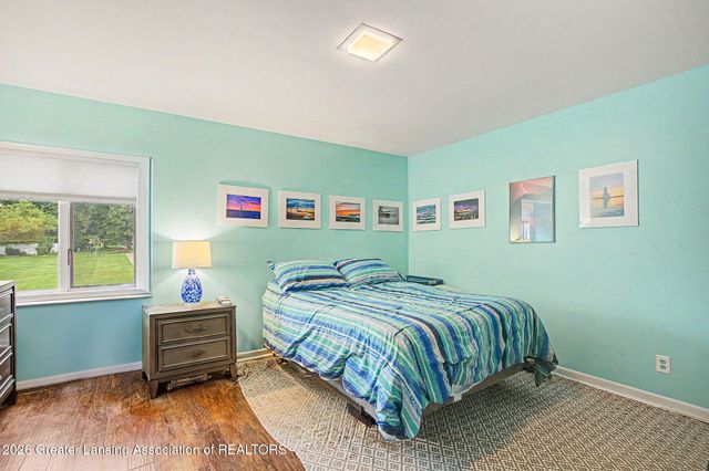 523 Bainbridge Drive 34, East Lansing, MI 48823