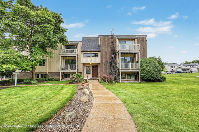 523 Bainbridge Drive 34, East Lansing, MI 48823