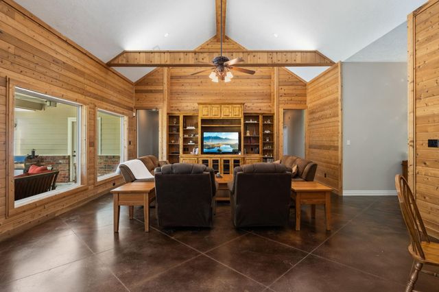 28333 Timber Oaks Court, Magnolia, TX 77355