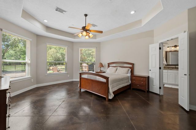 28333 Timber Oaks Court, Magnolia, TX 77355