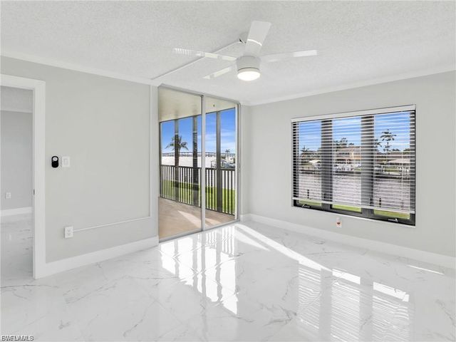 4280 SE 20th PL 207, Cape Coral, FL 33904