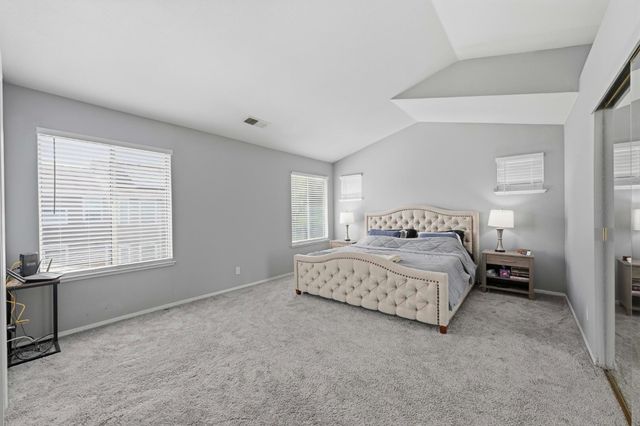 8748 Redwater Dr, Antelope, CA 95843