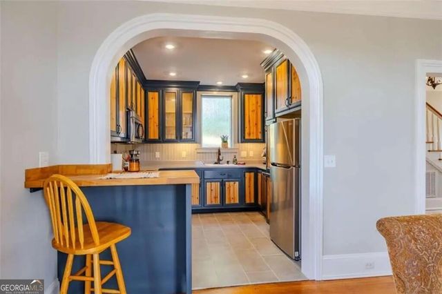 204 E 5th Avenue, Rome, GA 30161