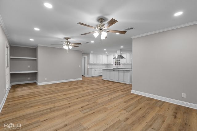 517 Pierremont Circle, Shreveport, LA 71106