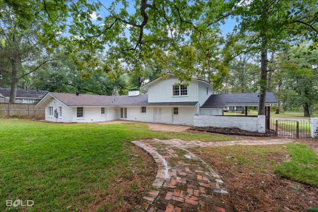 517 Pierremont Circle, Shreveport, LA 71106
