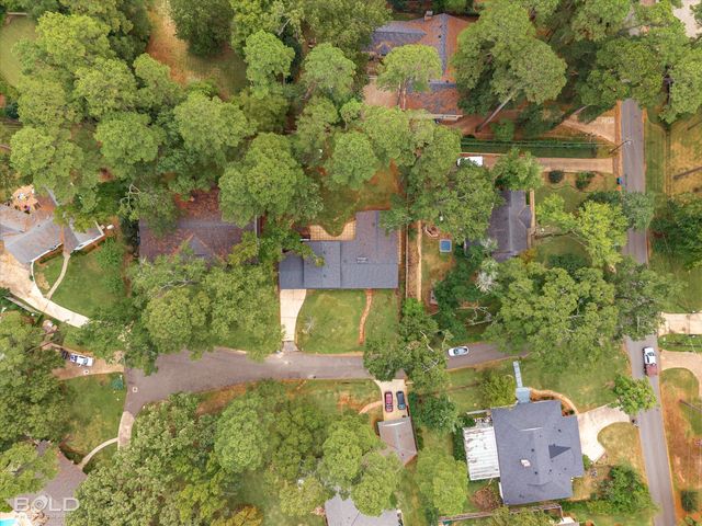 517 Pierremont Circle, Shreveport, LA 71106