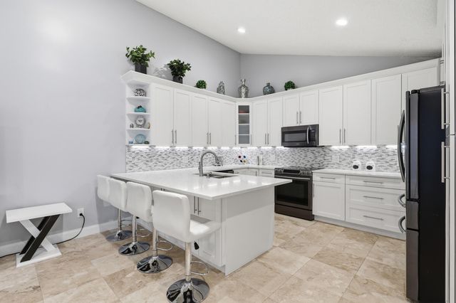 5460 Eagle Lake Drive 72b, Palm Beach Gardens, FL 33418