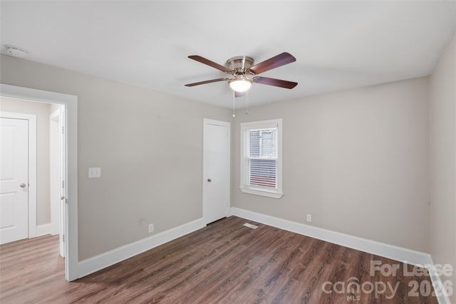 4239 Dinglewood Avenue, Charlotte, NC 28205