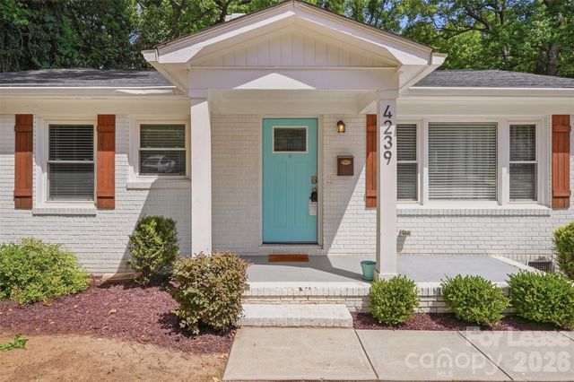 4239 Dinglewood Avenue, Charlotte, NC 28205
