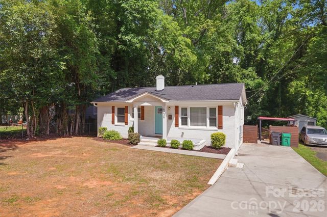 4239 Dinglewood Avenue, Charlotte, NC 28205