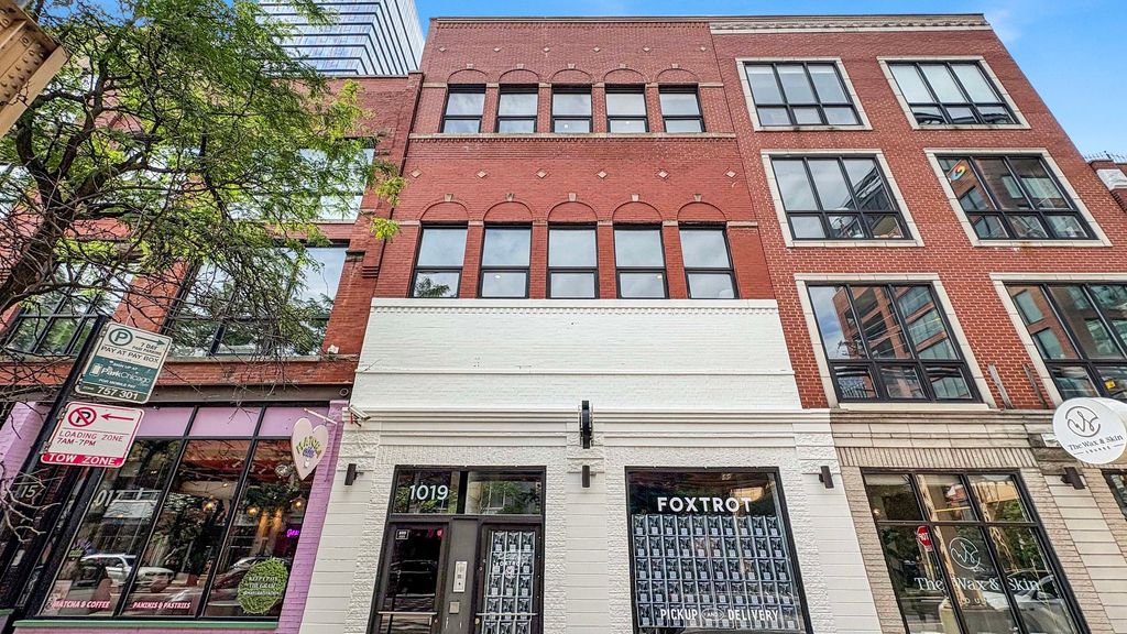 1019 W Lake Street 2, Chicago, IL 60607