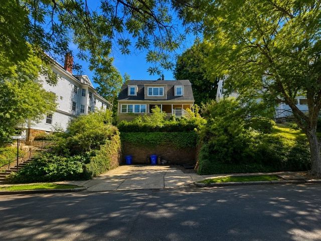 97-103 University Rd, Brookline, MA 02445