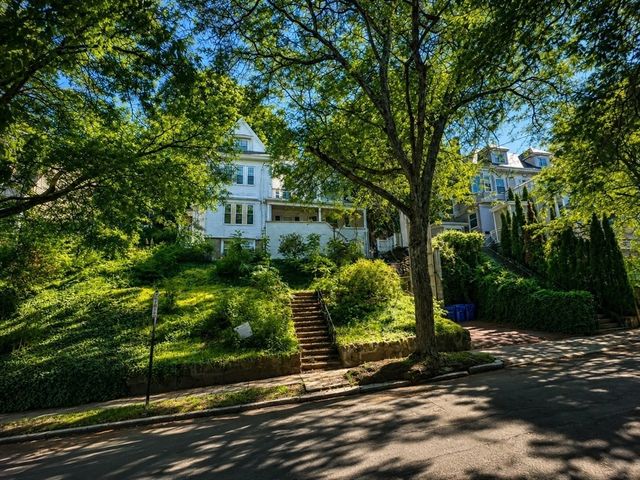 97-103 University Rd, Brookline, MA 02445