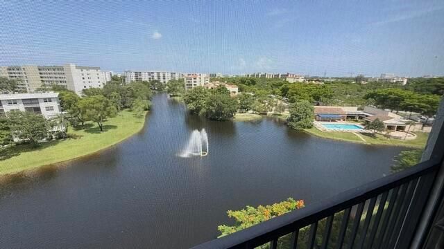 2334 S Cypress Bend Drive 802, Pompano Beach, FL 33069