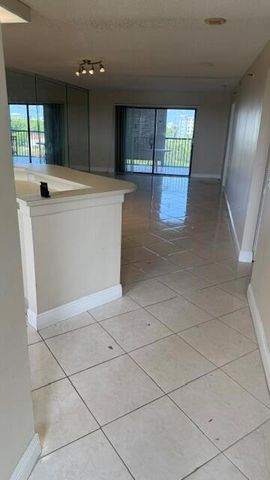2334 S Cypress Bend Drive 802, Pompano Beach, FL 33069